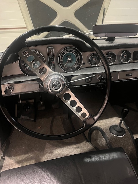 Volvo P1800S 1967 vit, regnr:DEZ 128